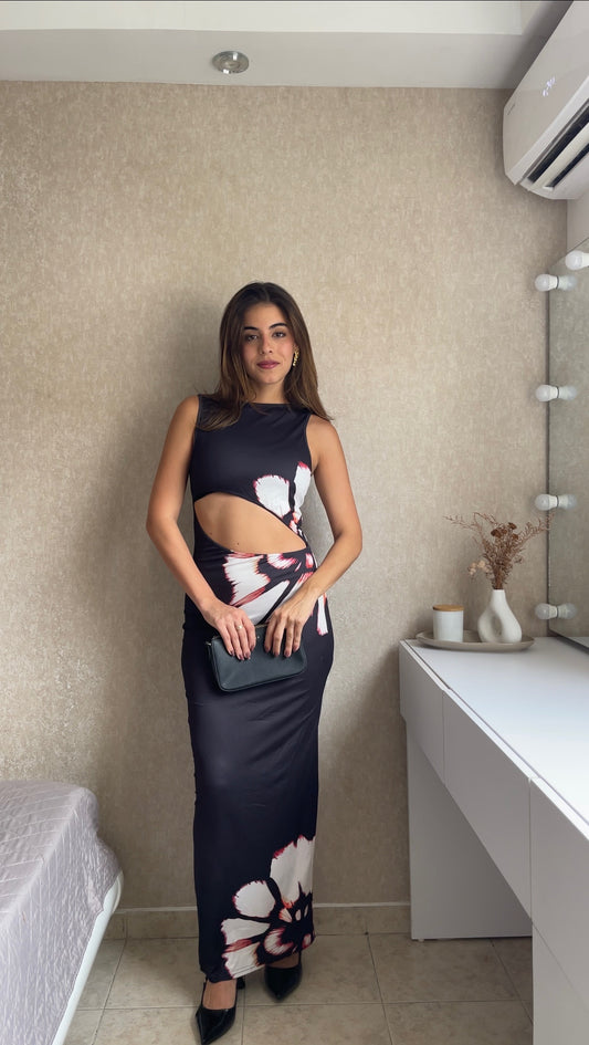 Vestido estampado con abertura abdominal