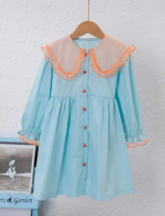 Vestido de cuello bobo con encaje naranja en contraste